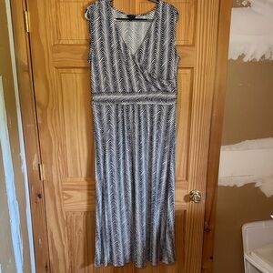 Talbots Navy and White Chevron Maxi Dress